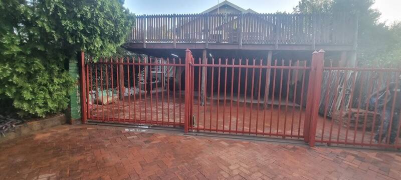 Sliding Gate Installation